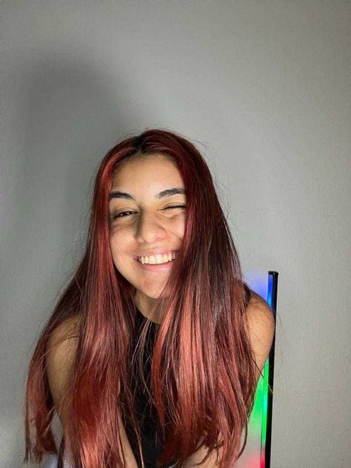 @itsmariela