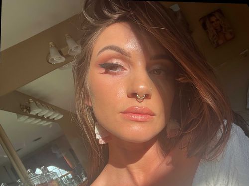 @zoeswildside