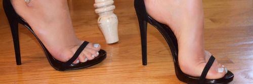@housewifekelly nude housewifekelly nude