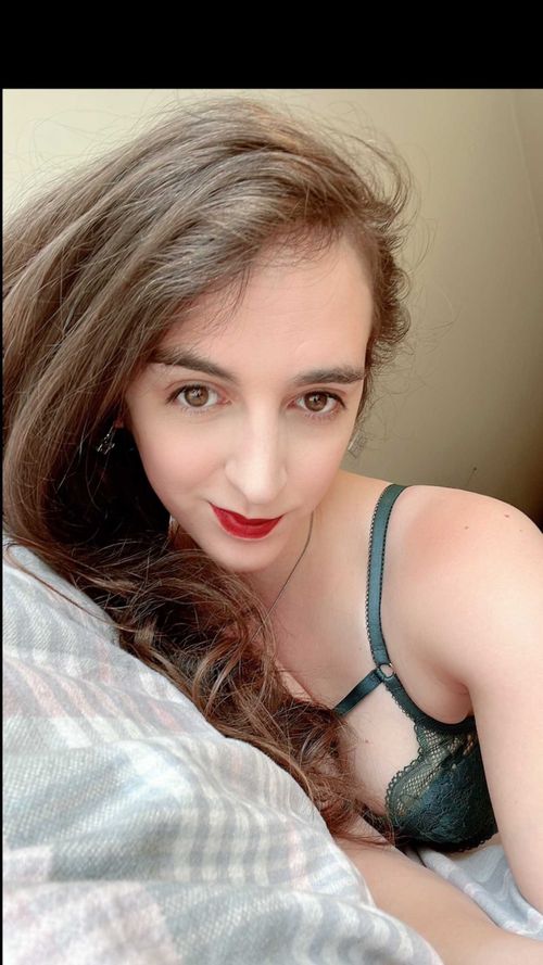 @chloehearts