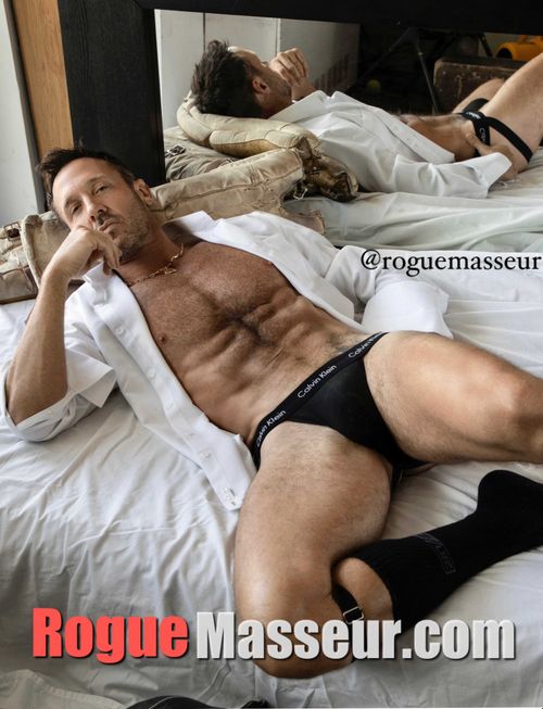 roguemasseur nude