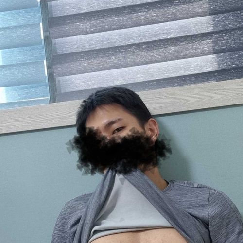 @toyforroommates
