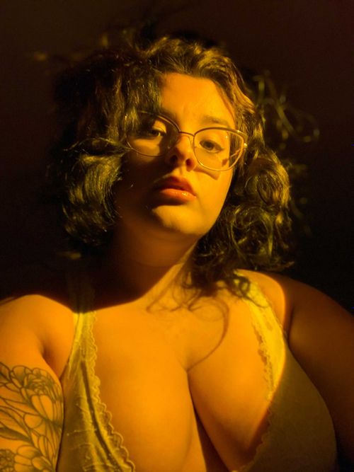 @m_elise