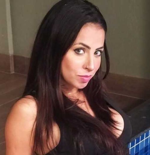 @onlytehangel