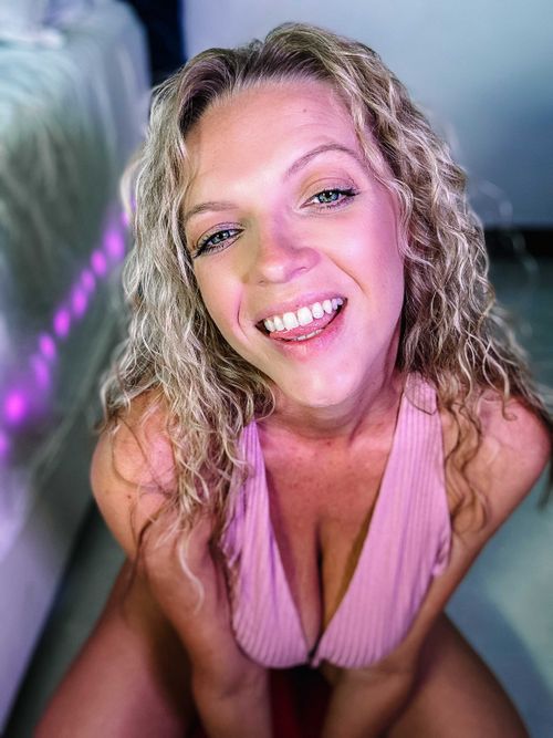 @justjenniferh