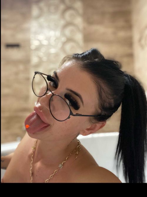 @sweetbabyhot69