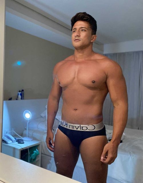 @brazilianboybr