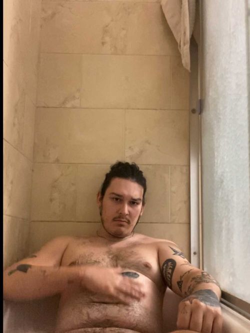 @tattedcherub