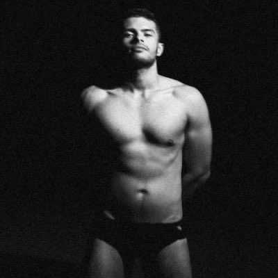 @johnnyxeros