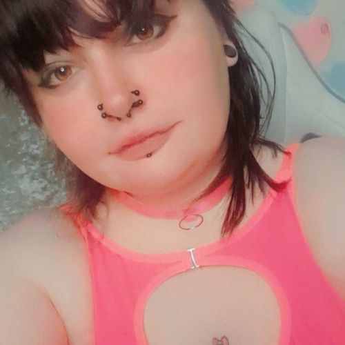 @pinkyterri