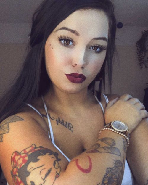 @prettyrikki7