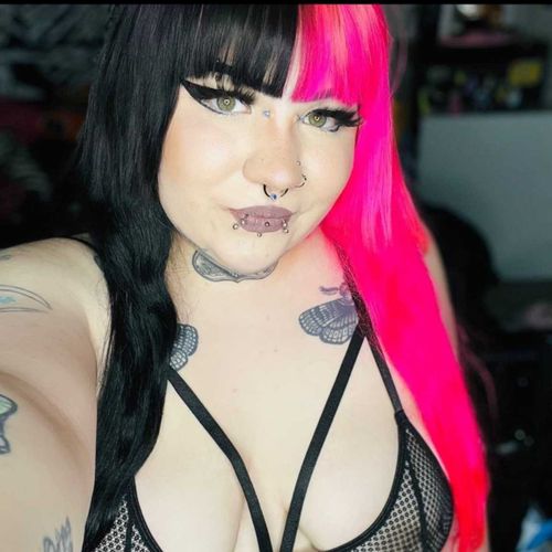 @lexxvalentine