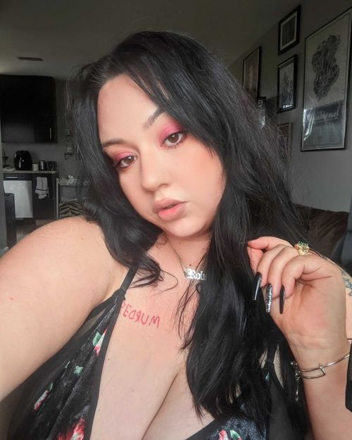 @bloodbunnny