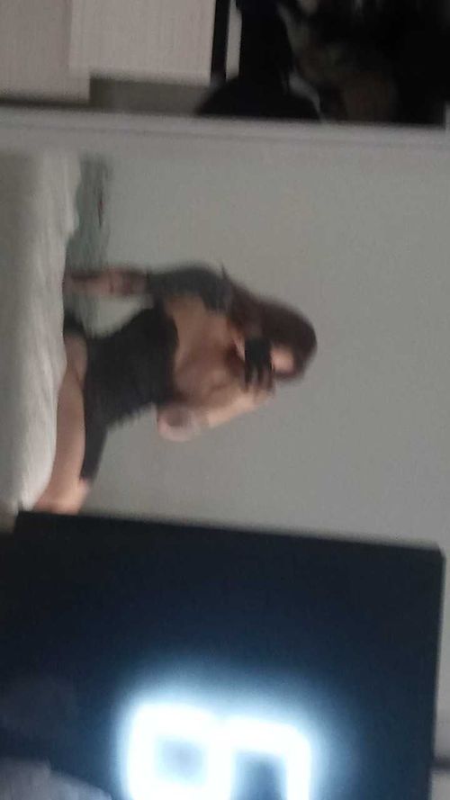 littleeccarrottt nude