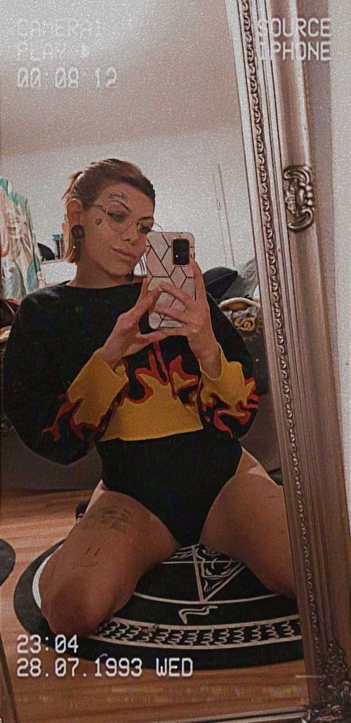 @juliakasuma