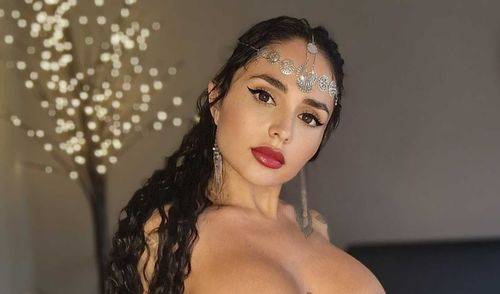 @xomisscleo nude xomisscleo nude