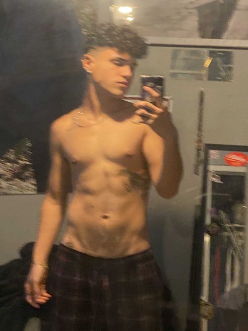 @lankytenders