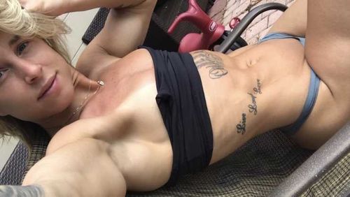 @hannahgoldy nude hannahgoldy nude