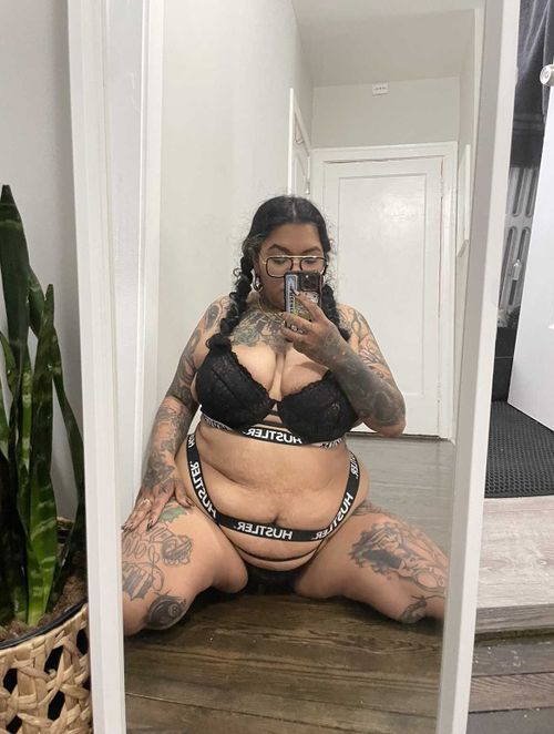 @luciakush