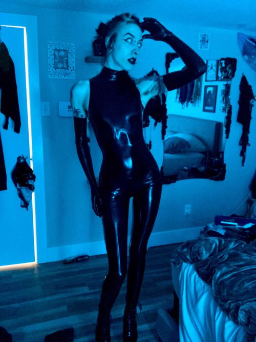 @vomitlvng