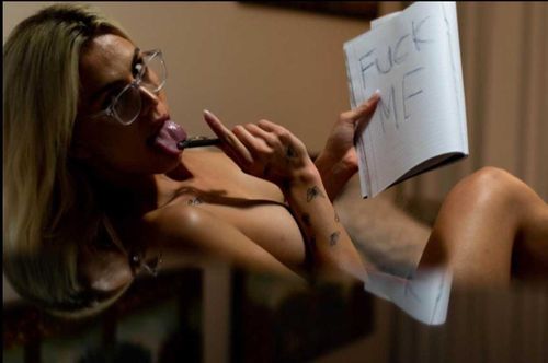 @anna_jolie nude anna_jolie nude