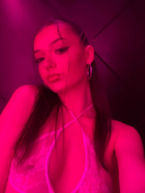@itsalexisstar