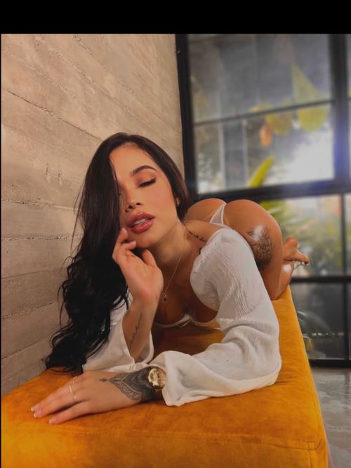 @andreaal11 nude andreaal11 nude