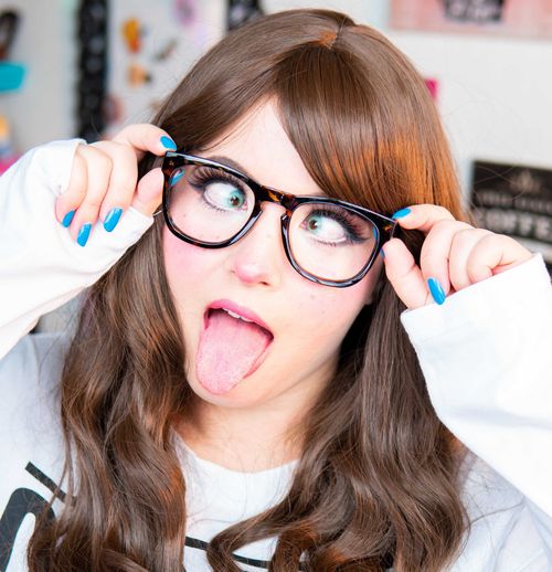 @letsplaykitty