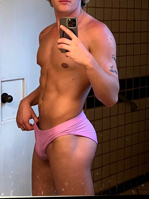 @partywithcarsi