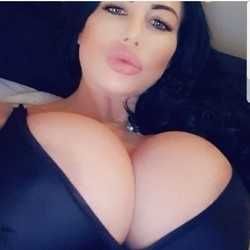 @tiacleggxx