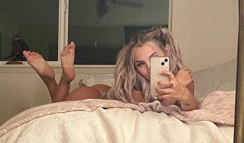 @xomorris nude xomorris nude