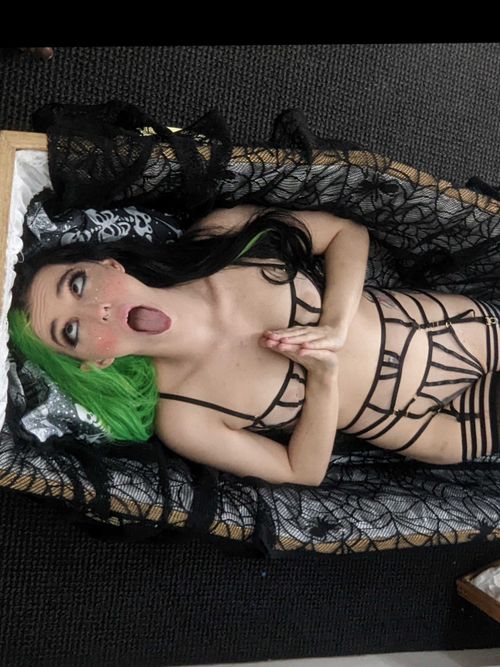 @that_buttercup_slut_666 nude that_buttercup_slut_666 nude