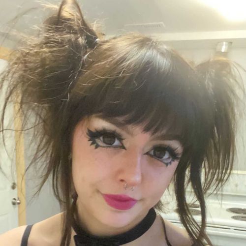 @yummylilkitten