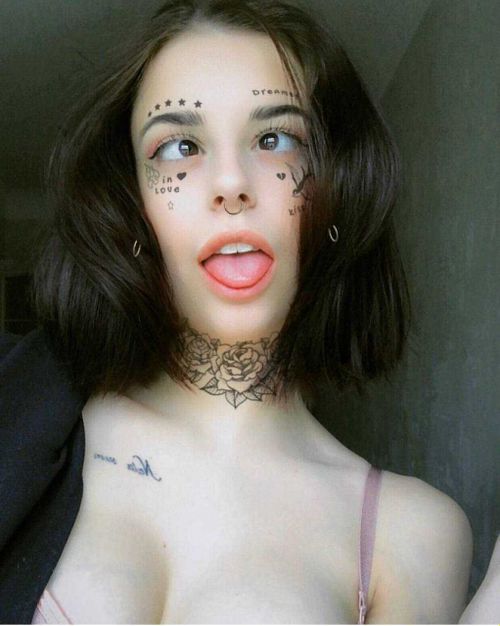 @ahegaostasia