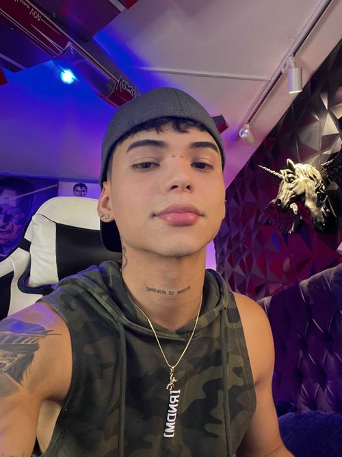 @alejovillareal1