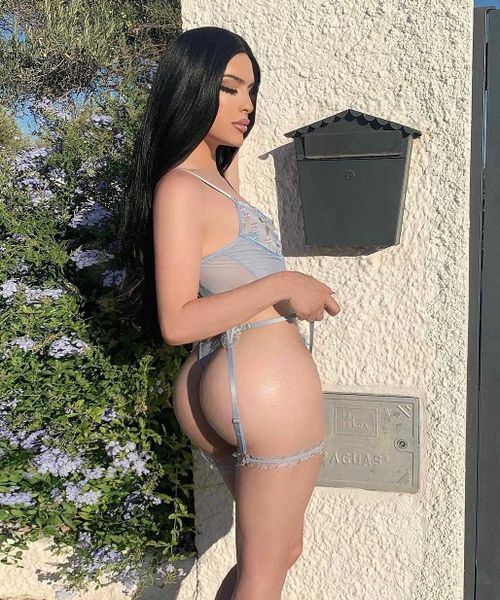 @alexquinnv