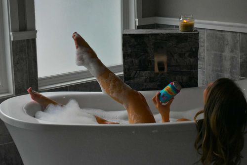 @alishadrinksbeer nude alishadrinksbeer nude