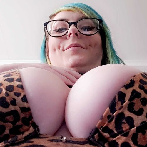 @alyxbluofficial