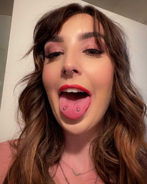 @anelwonderland
