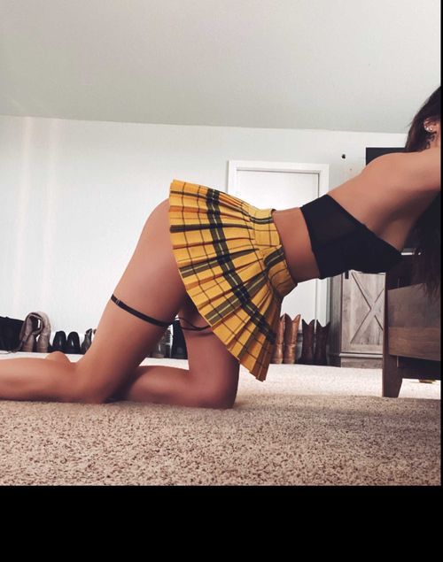 @angieee_grl nude angieee_grl nude