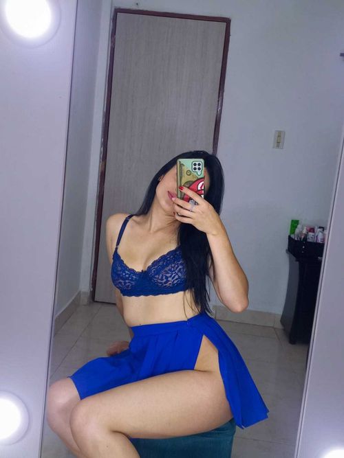 @angieefeet