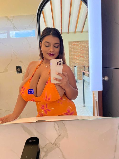 @angiefoxxylove