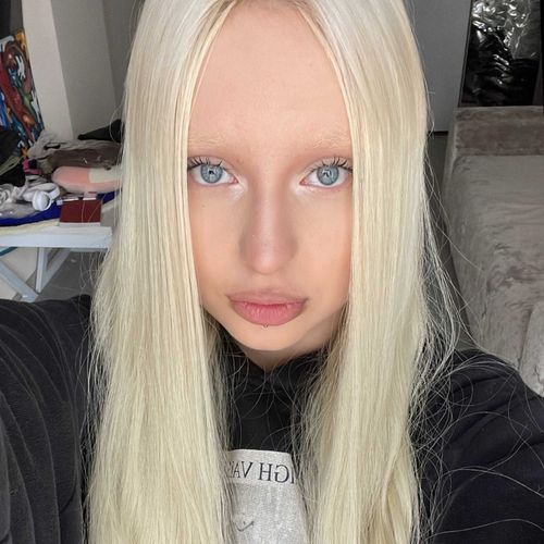 @anncenko