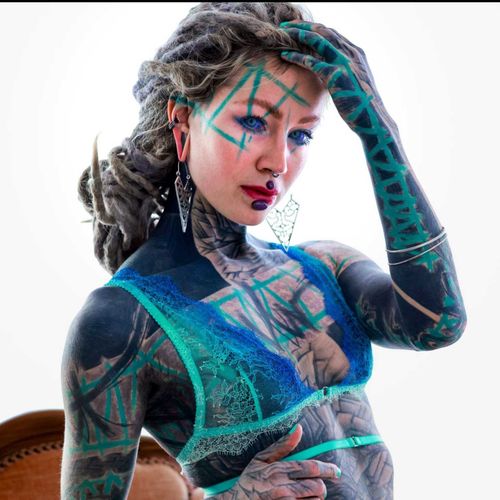 @anuskatzzvip