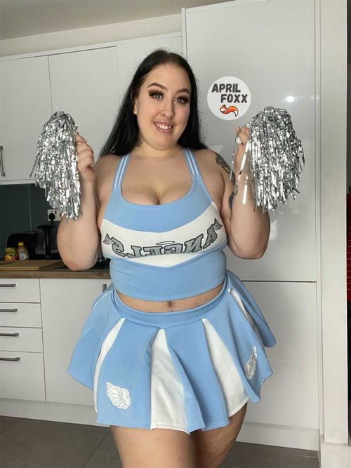 @aprilfoxxxx
