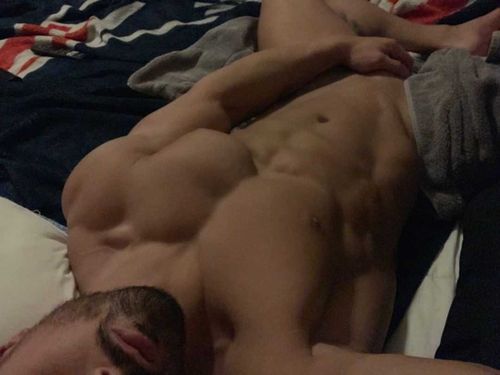 @arms_and_ass nude arms_and_ass nude