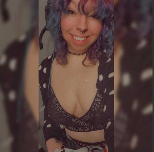 @averaeosunshine