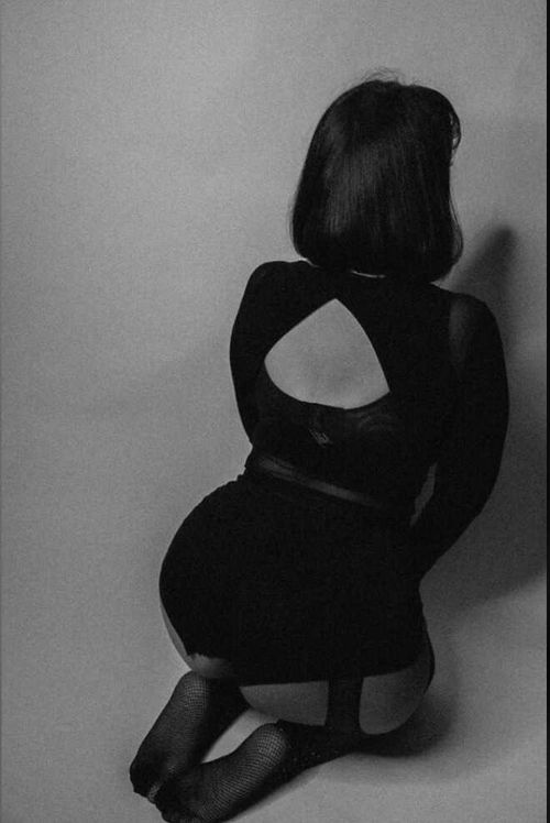 @yourroyalthighs