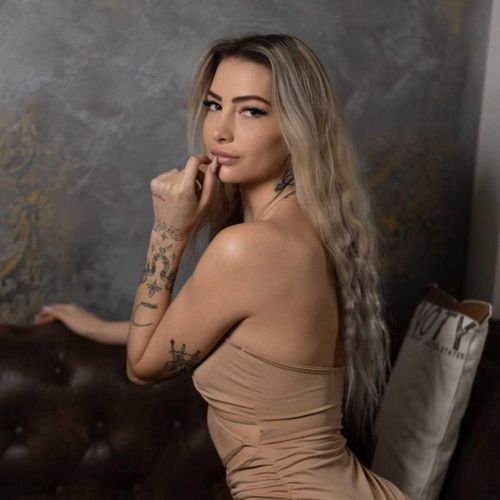 @susielarxx