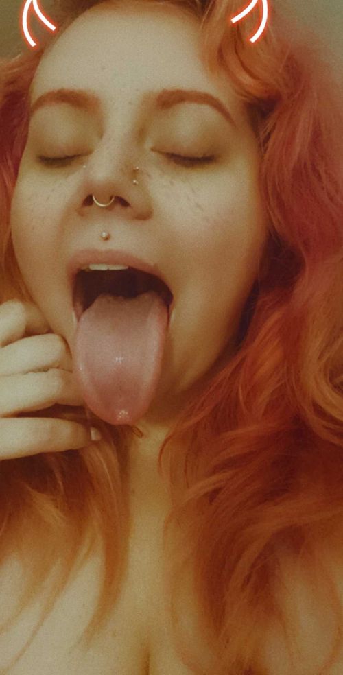 @lilweirdox nude lilweirdox nude